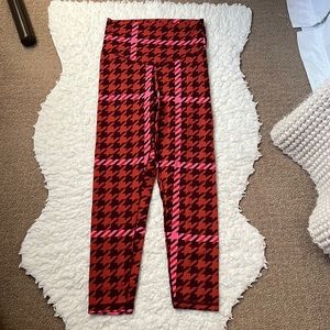 AERIE Women’s Red Burgundy Patterned High Waist Leggings Sz M NWOT